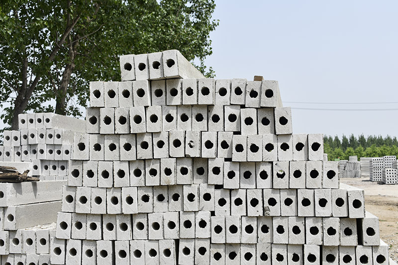 水泥過(guò)梁預(yù)制件廠(chǎng)